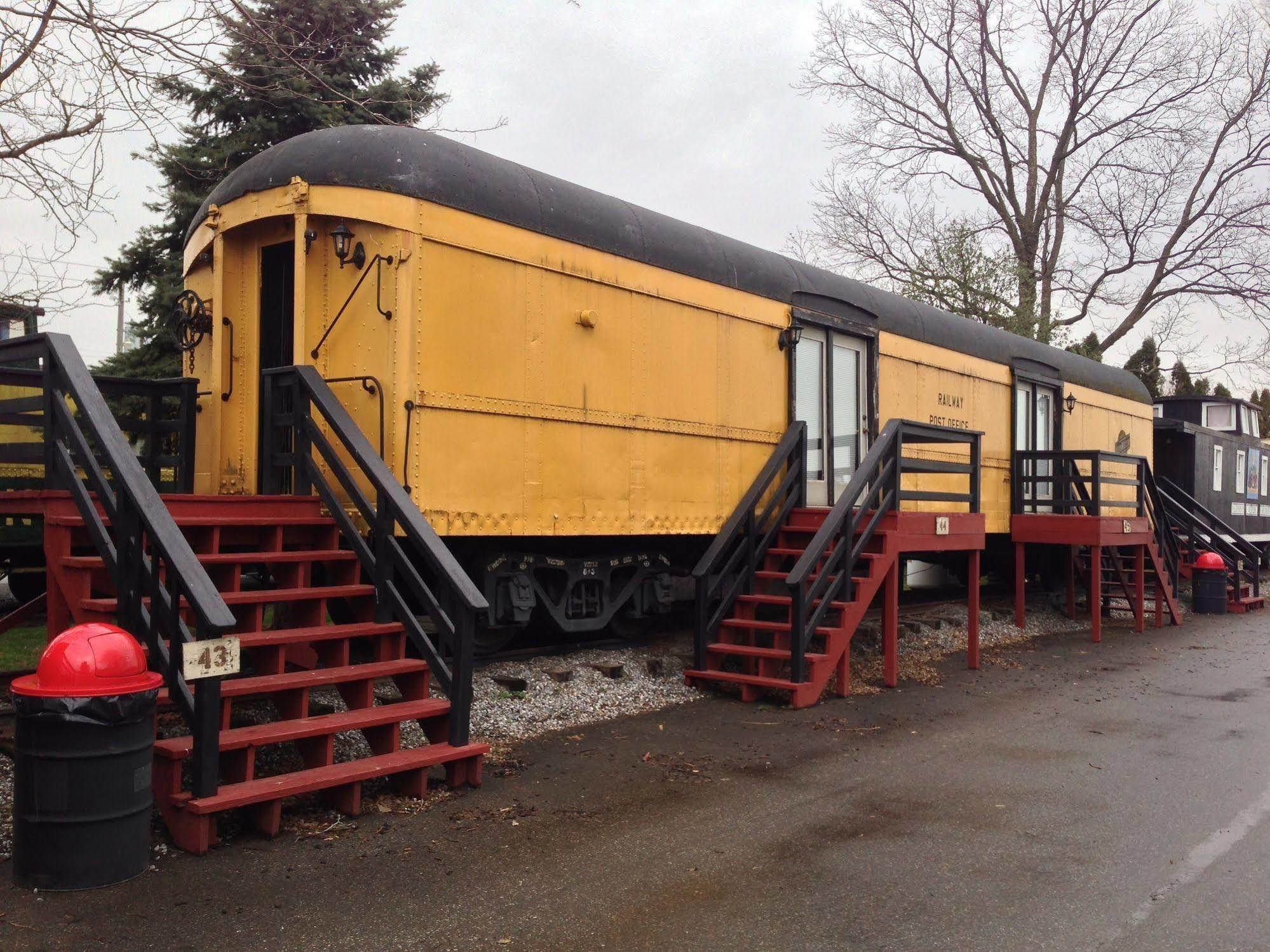 Red Caboose Motel & Restaurant Ronks Exterior foto